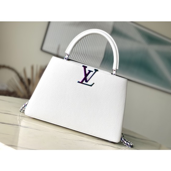 𝐋𝐎𝐔𝐈𝐒𝐕𝐔𝐈𝐓𝐓𝐎𝐍 M22055 White Colorful Gold Buckle This CAPUCINES Medium Handbag